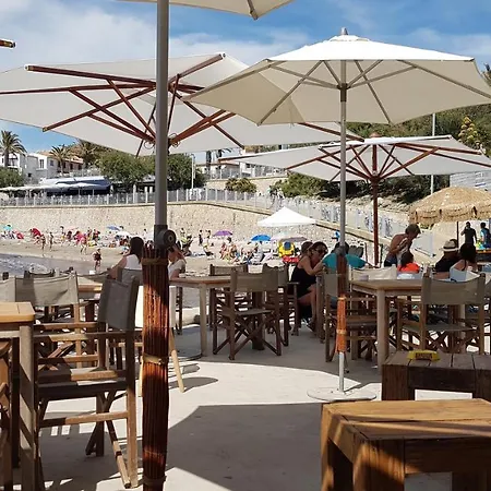 Le Patio 1 *