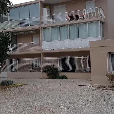 Apartman Le Patio 1 *